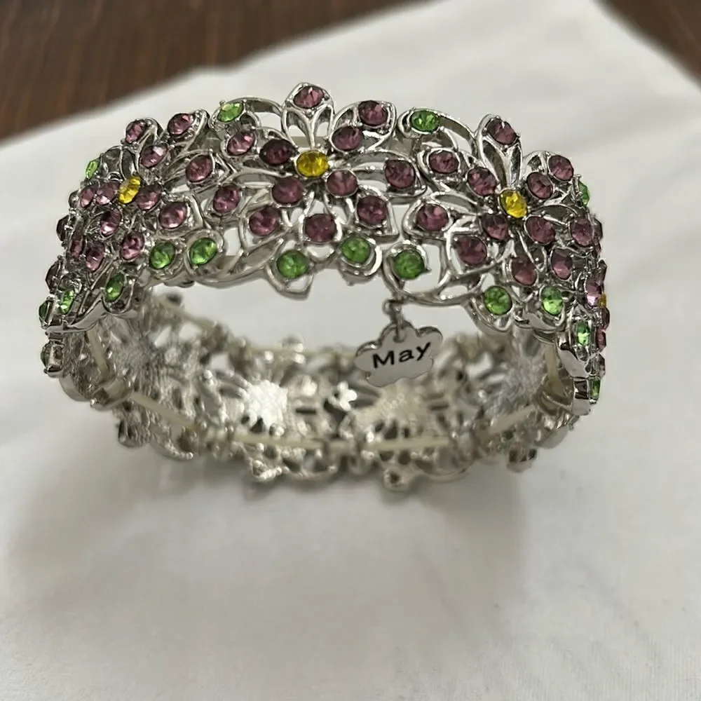 Gorgeous bracelet